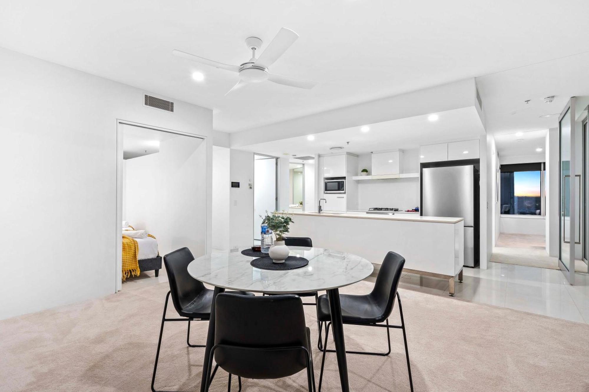 Q Tower At Surfers Paradise - Self Contained Apartments Gold Coast Exterior foto